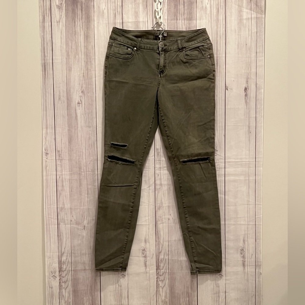 DE COLLECTION women olive green trendy skinny jeans/size 8